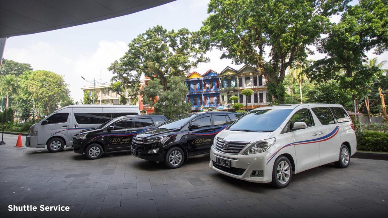 BW Luxury Hotel Jambi Buitenkant foto